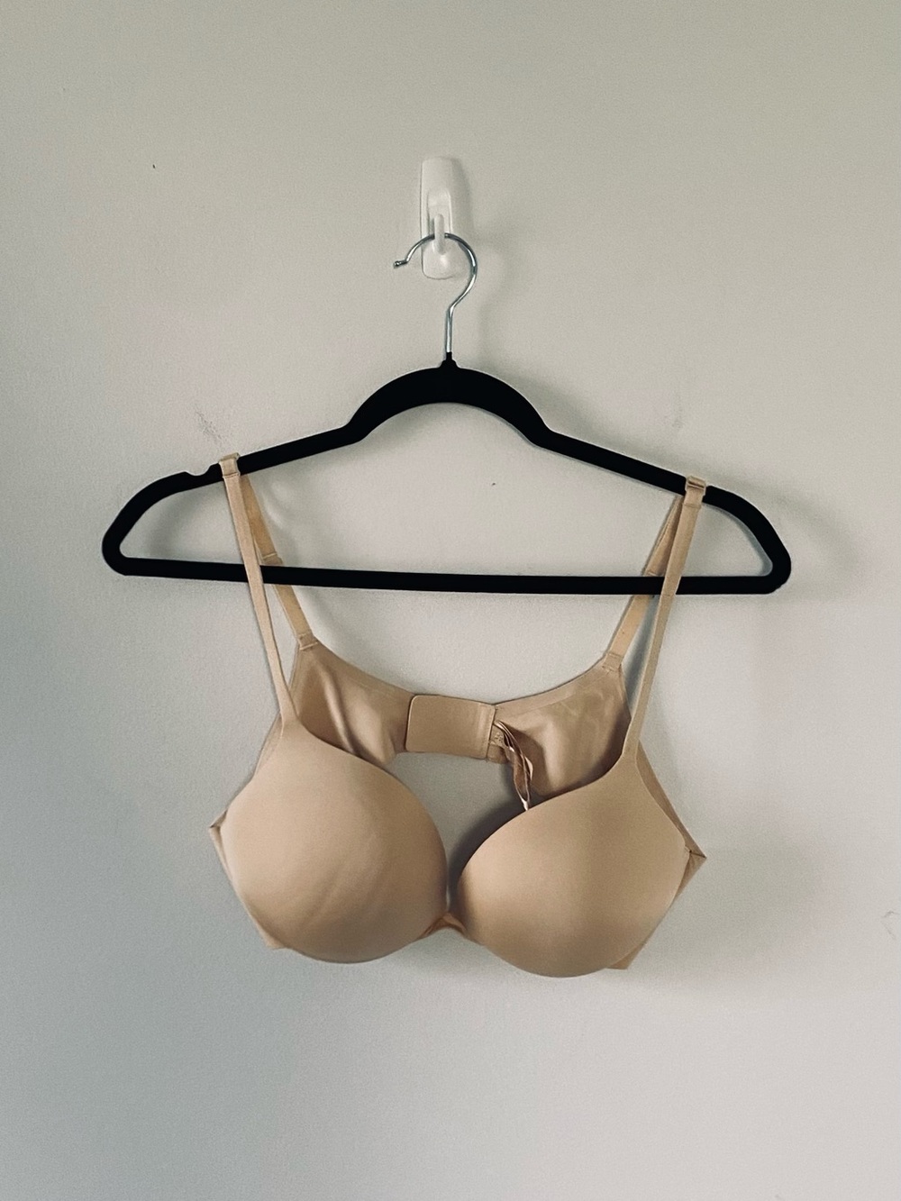 SKIMS Ultimate Teardrop Push-Up Plunge Bra Neutral Nude Size 36B EUC